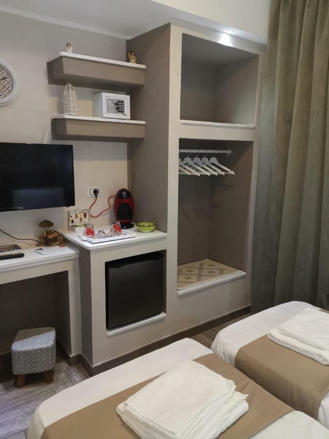 Guesthouse Luisella Кальяри Экстерьер фото